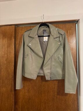 Primark Cropped Faux Leather Moto Jacket - Sage